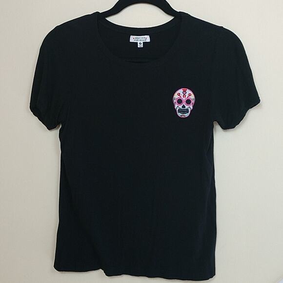 Messy Bun Just Chillin' Sugar Skull Applique Black T-shirt size Small - Picture 1 of 6